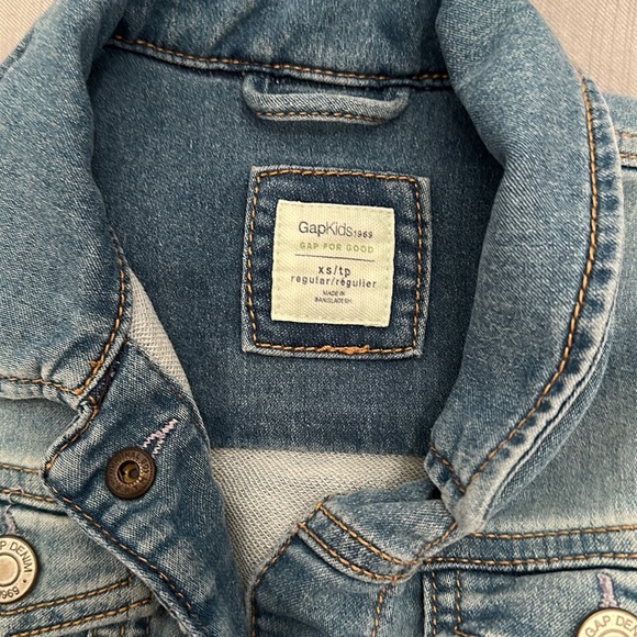 Gap Kids Jean Jacket - Picture 2 of 3